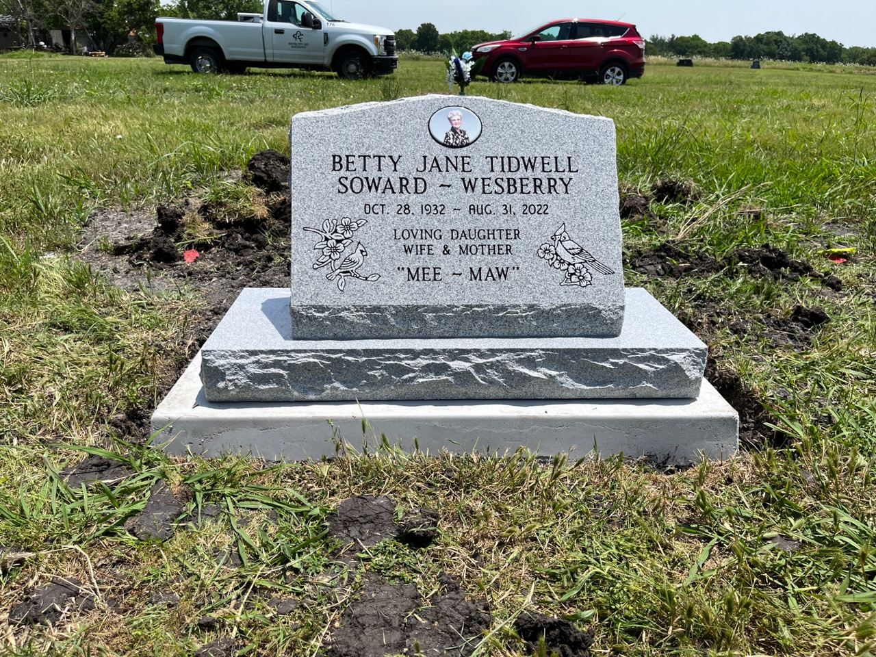 Granite granite monument