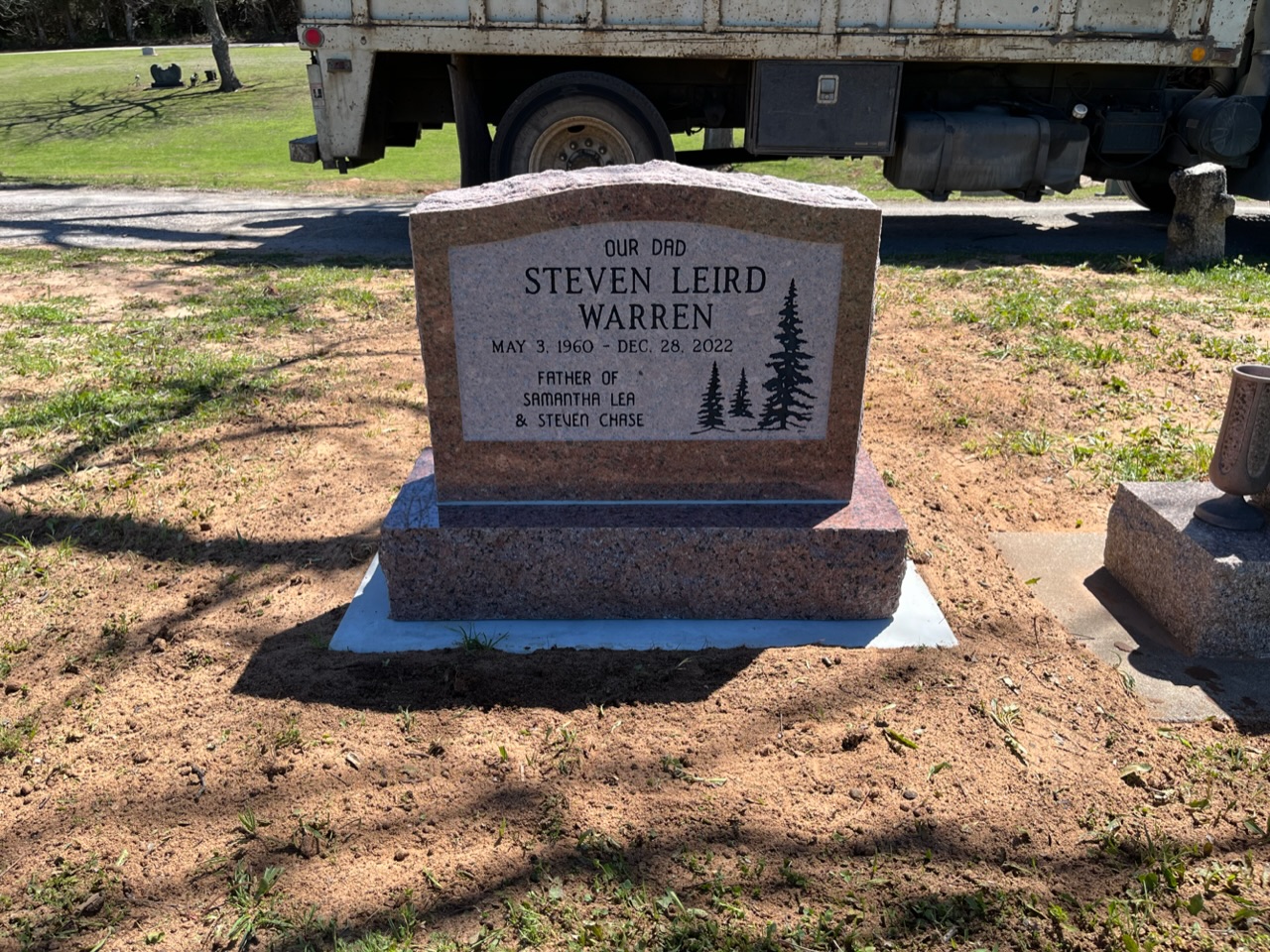 Granite granite monument