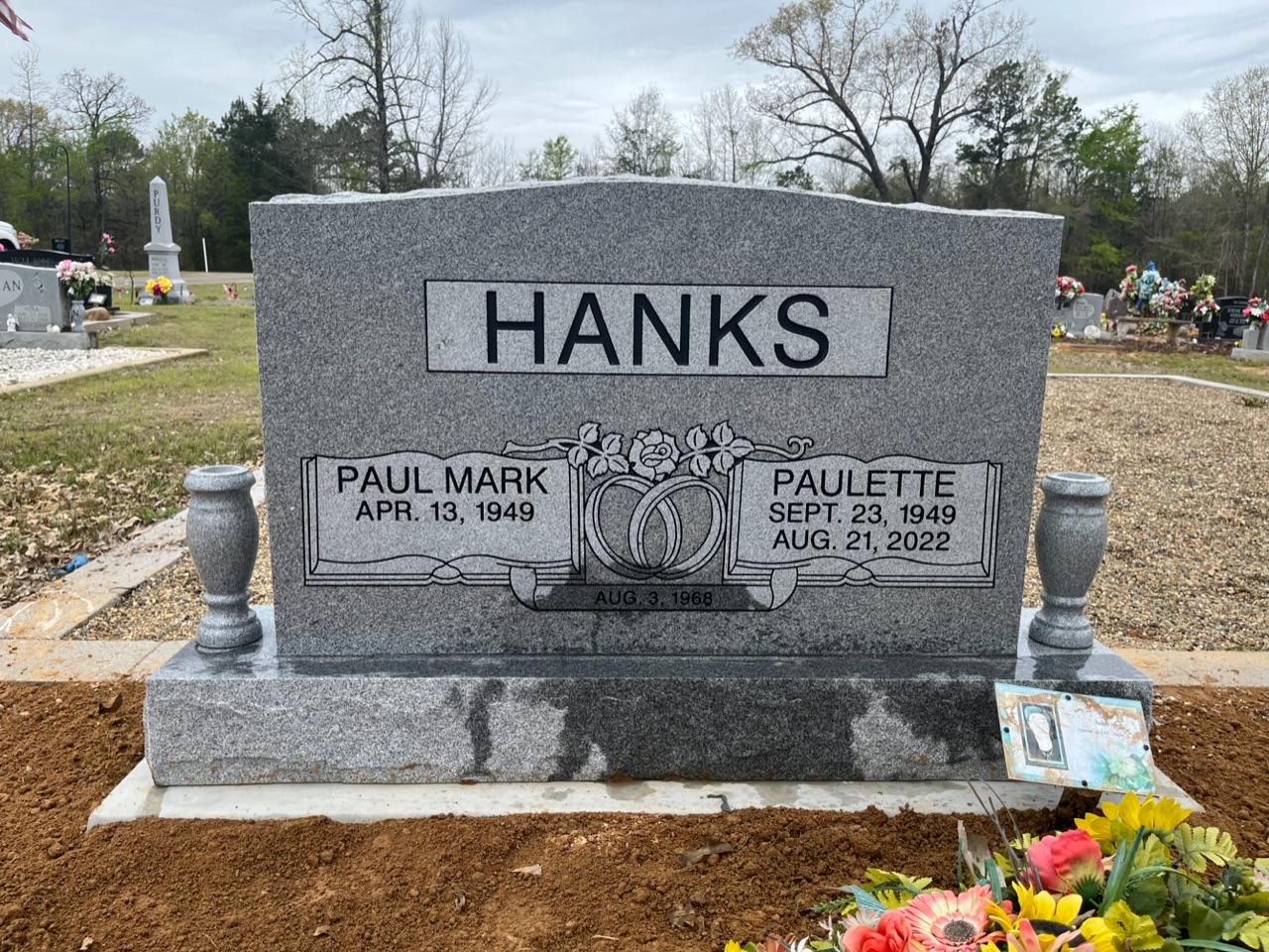 Granite granite monument